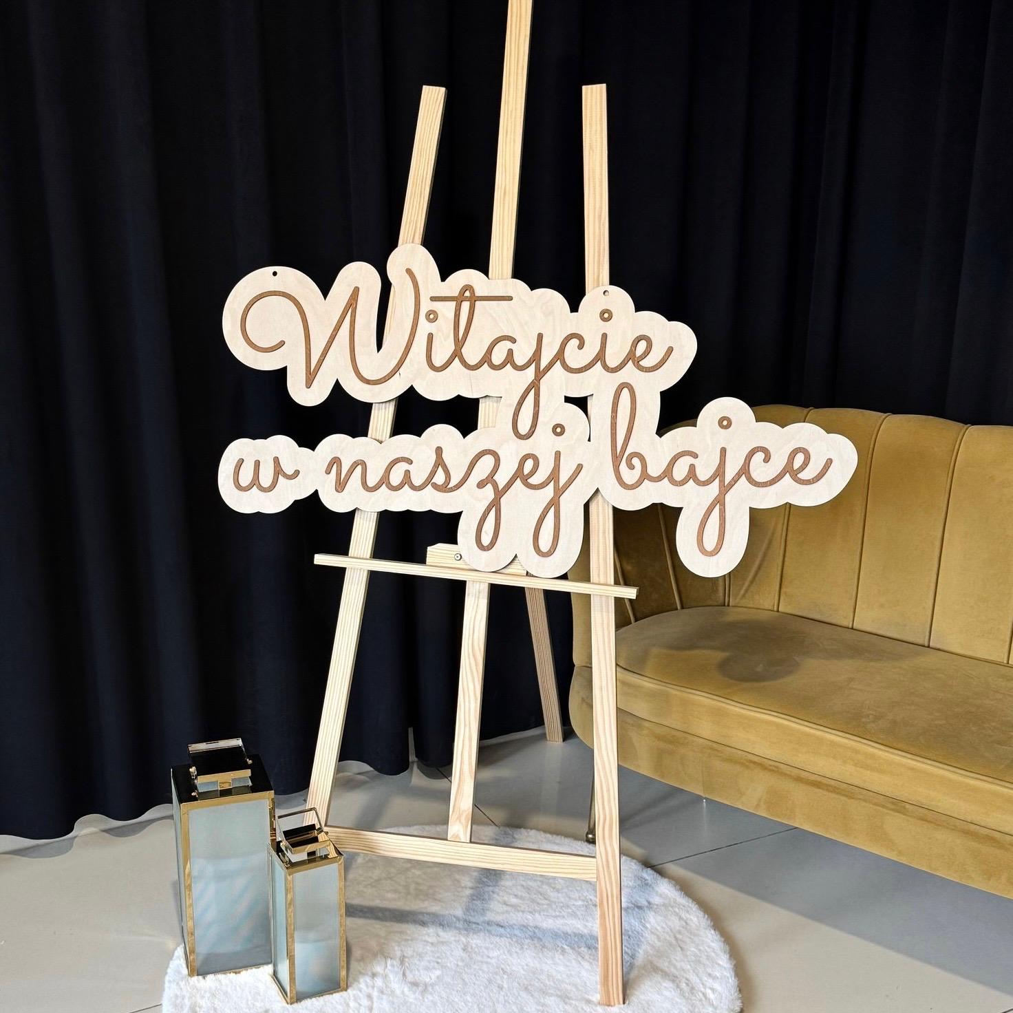 Witajcie w naszej bajce - napis drewniany