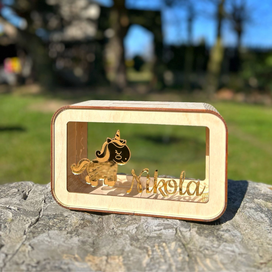 Personalizowana skarbonka z imieniem dziecka-drewniana